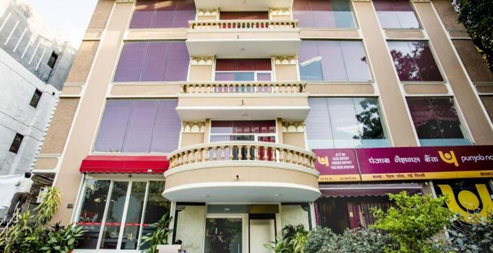 Clarks Inn Nehru Place Ню Делхи Екстериор снимка
