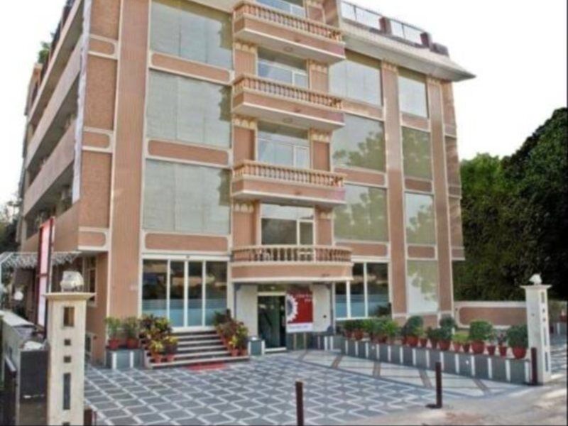 Clarks Inn Nehru Place Ню Делхи Екстериор снимка